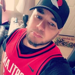 Meet your Posher, Jose